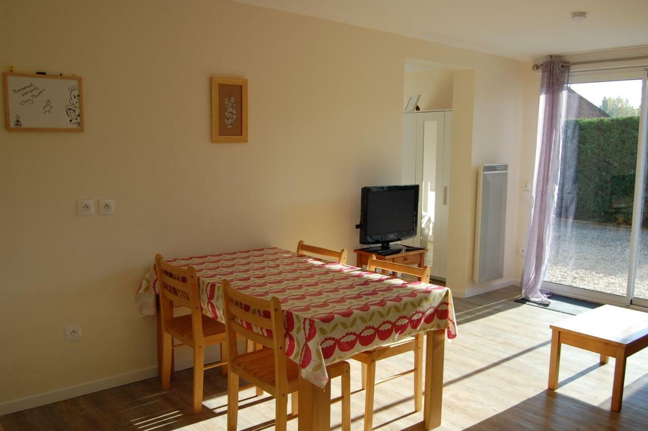 Chez Poussin Holiday home Verton